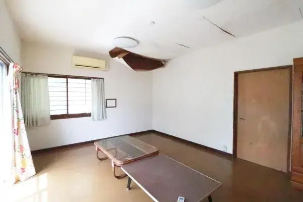 Slide 5