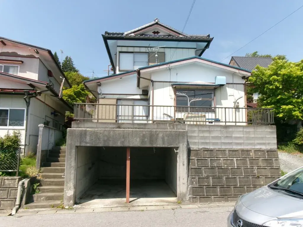 Akiya in Ofunato