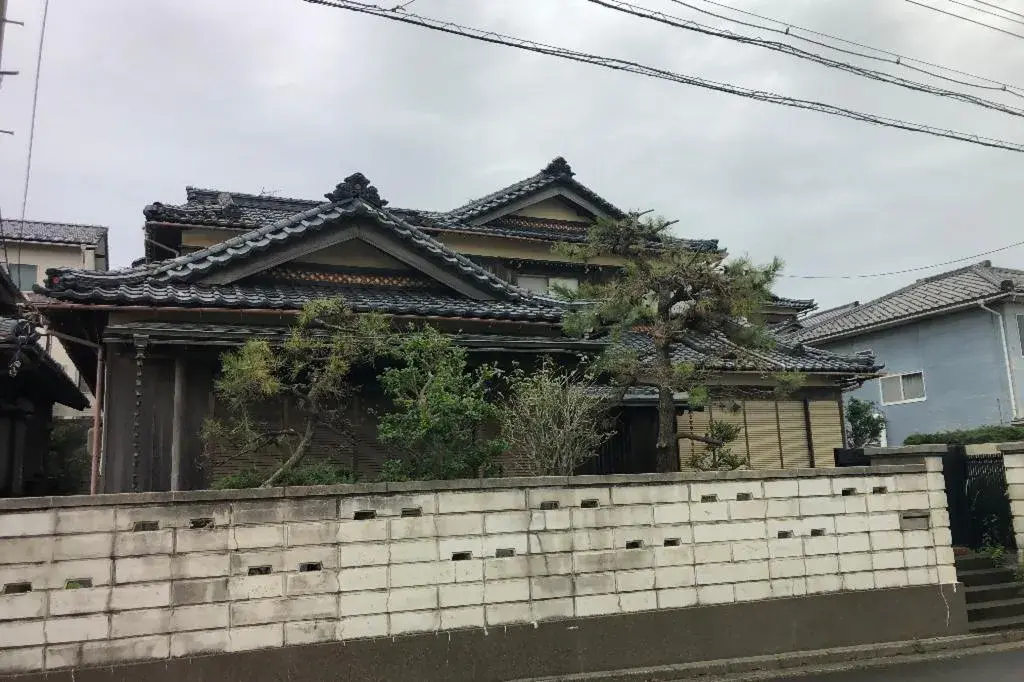 Akiya in Sakai
