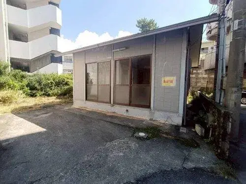 Akiya in 那覇市
