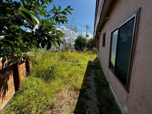 Akiya in Chitose