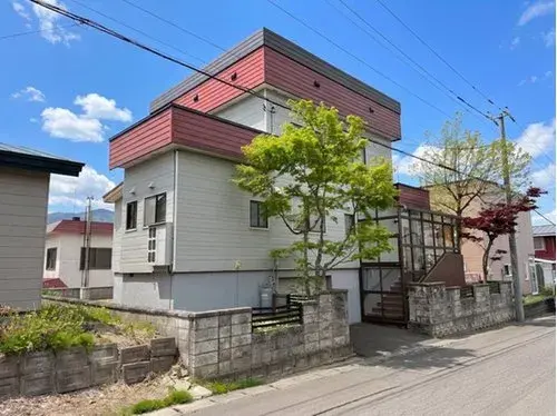 Akiya in Iwamizawa