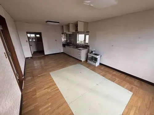 2LDK Property Yuni-cho Hokkaido (2)