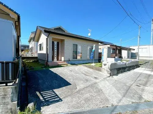 Akiya in Kesennuma