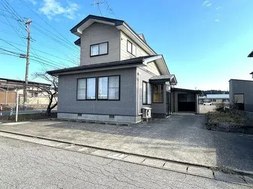 Akiya in Nikaho