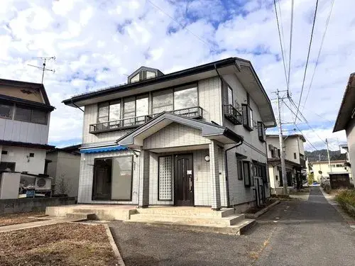 Akiya in 南陽市