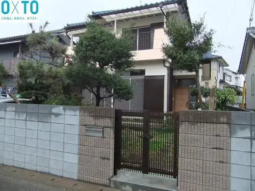 Akiya in Koga