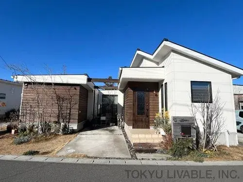 Akiya in 千葉市