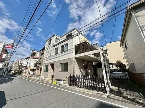Akiya in Toshima Ward