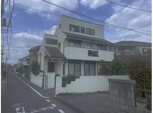 Akiya in Akiruno