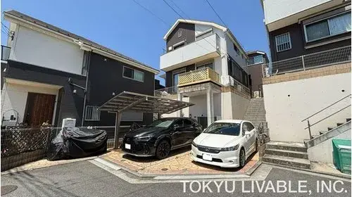 Akiya in Yokohama