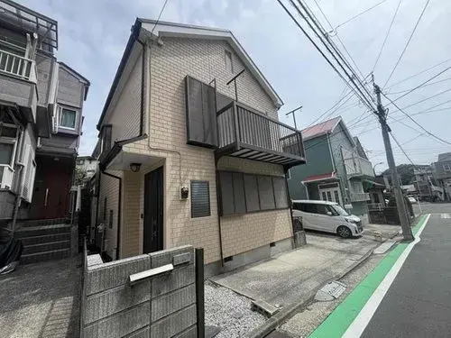 Akiya in Yokosuka