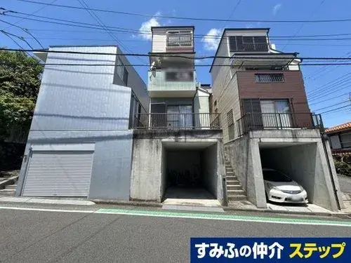 Akiya in Yokohama