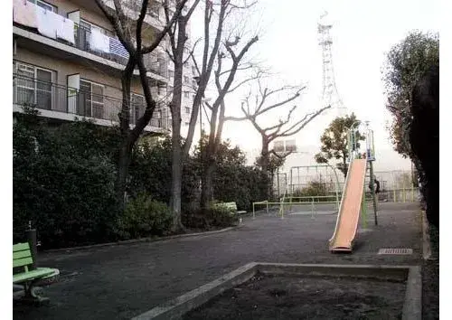Akiya in Atsugi