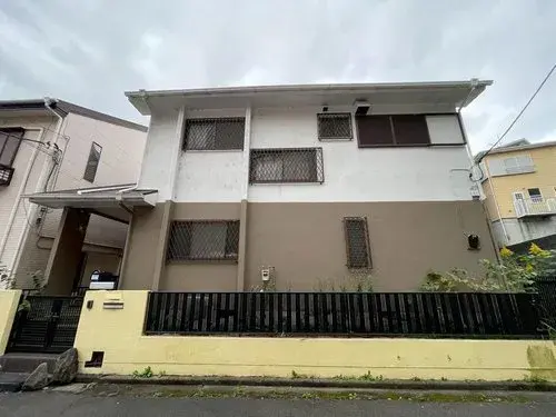 Akiya in 秦野市