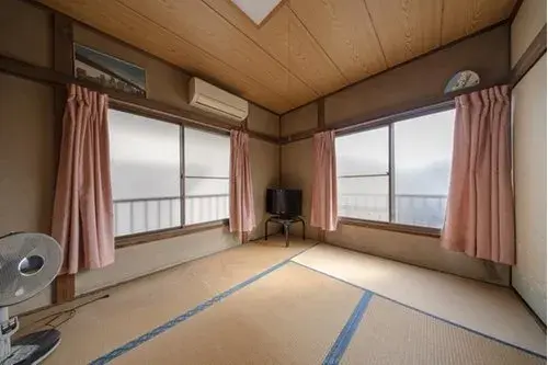 Akiya in 大和市