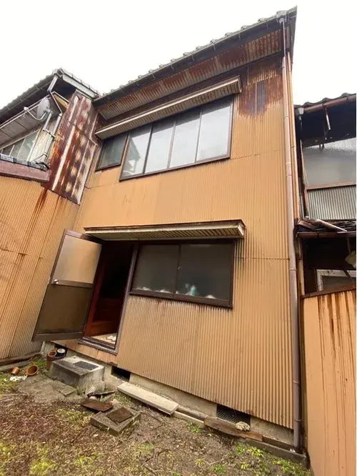 Akiya in Imizu