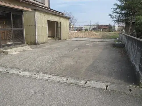 Akiya in Takaoka