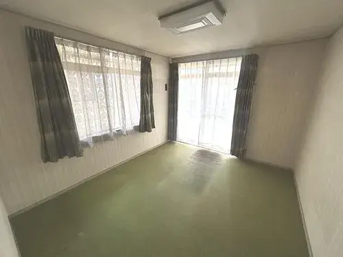 Yamanashi Chuou City 2 Bedroom Property (4)