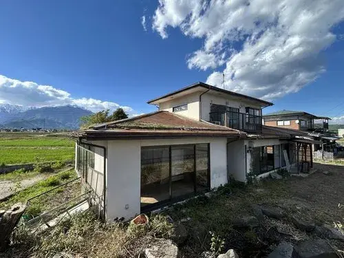 Akiya in Omachi