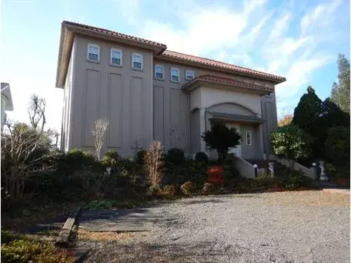 Akiya in Itō