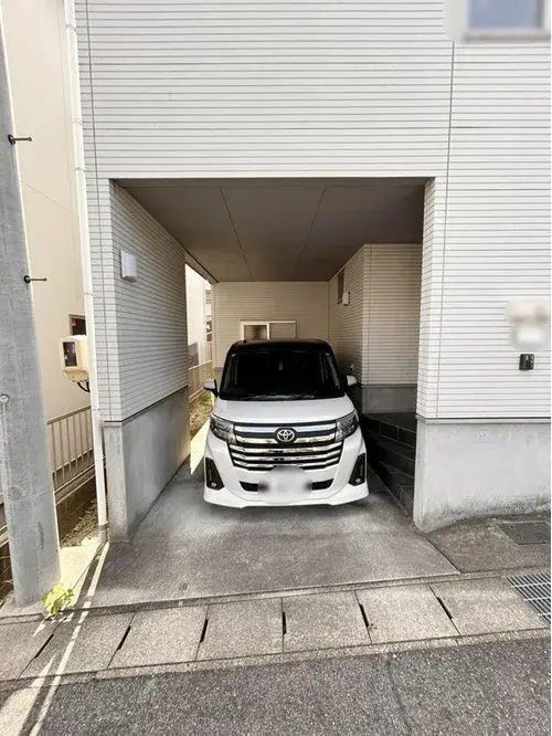 Akiya in Nisshin