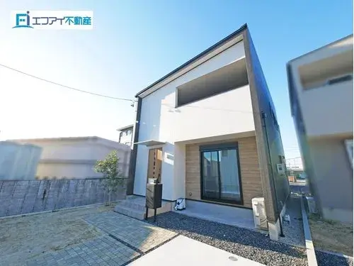 Akiya in Kariya