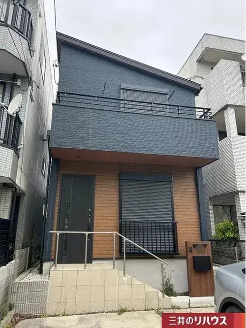 Akiya in Nagoya