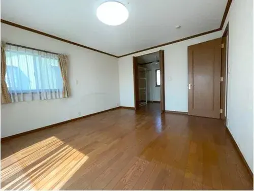 2-Story Property Kuwana City Mie Prefecture (3)
