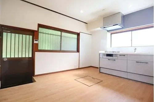 Akiya in Koka