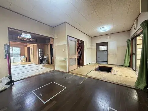 Osaka Prefecture Tondabayashi City 8DK Property (6)