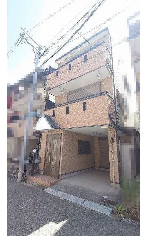 Akiya in Osaka
