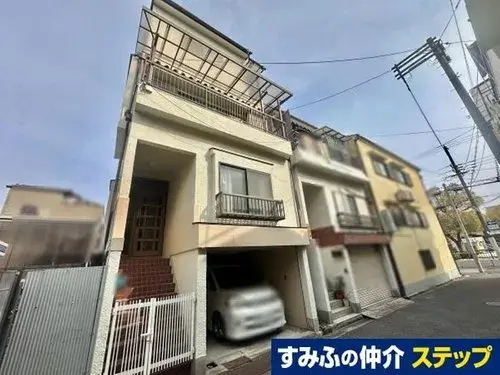 Akiya in Osaka