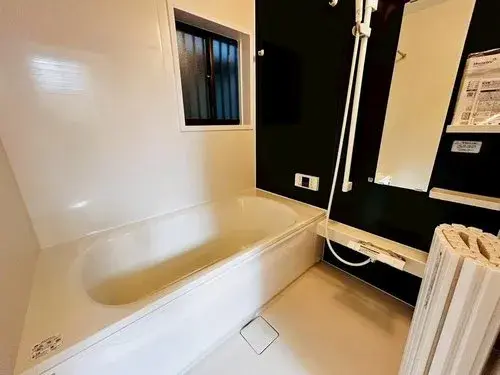 Osaka Prefecture Kishiwada City 4-Bedroom Property (18)