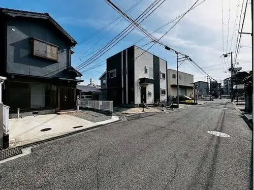 Osaka Prefecture Kishiwada City 4-Bedroom Property (5)