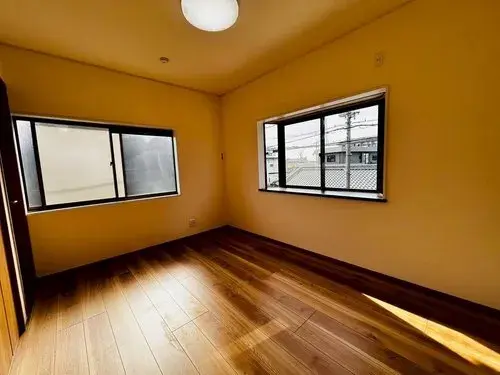 Osaka Prefecture Kishiwada City 4-Bedroom Property (10)