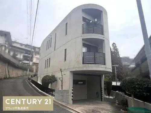 Akiya in Minoh
