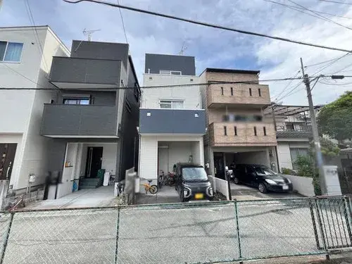 Akiya in Neyagawa