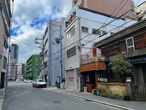 Akiya in Higashinari Ward
