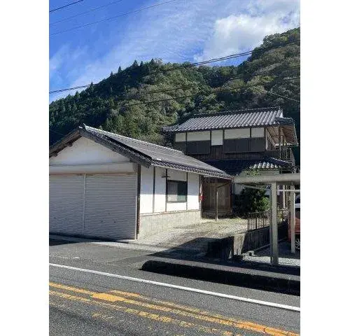 Akiya in Misaki Town