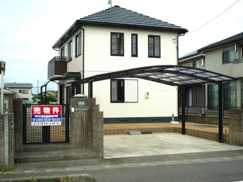 Akiya in 冈山市