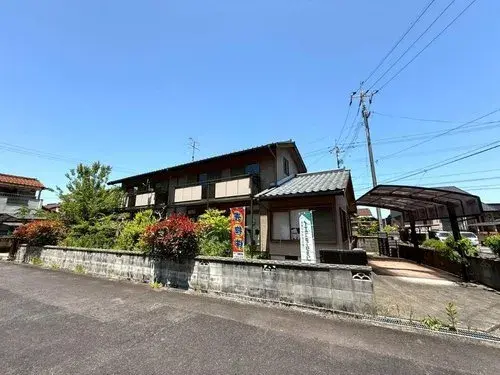 Akiya in تسوياما