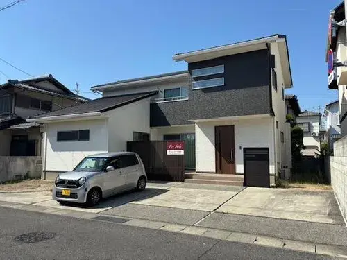 Akiya in 冈山市