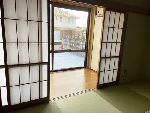 2-story building Shunan City Yamaguchi Prefecture (2)