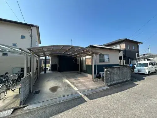 Akiya in 高松市