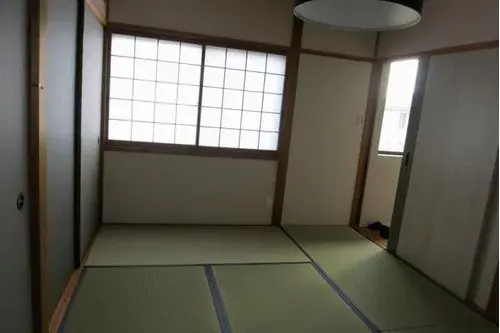 Two-Story House with 15 Tatami Mat LDK Kochi City Kochi Prefecture (2)