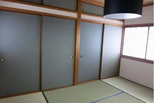 Two-Story House with 15 Tatami Mat LDK Kochi City Kochi Prefecture (3)