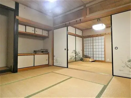 Akiya in Moji Ward