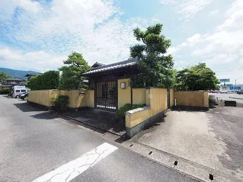 Akiya in Ogi