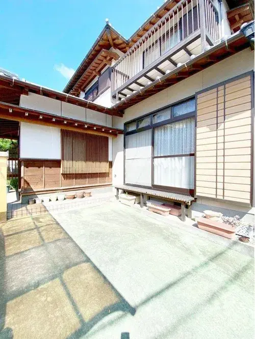 Akiya in Saga